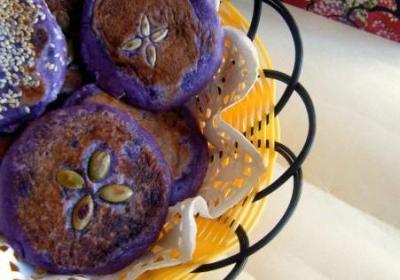 紫薯芝麻饼（紫薯芝麻饼干烤箱做法）